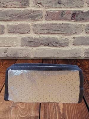 קלמר שתי תאים מנצנץ לבבות