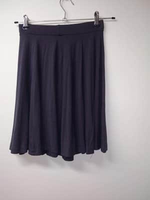 חצאית נפנף-אפורה